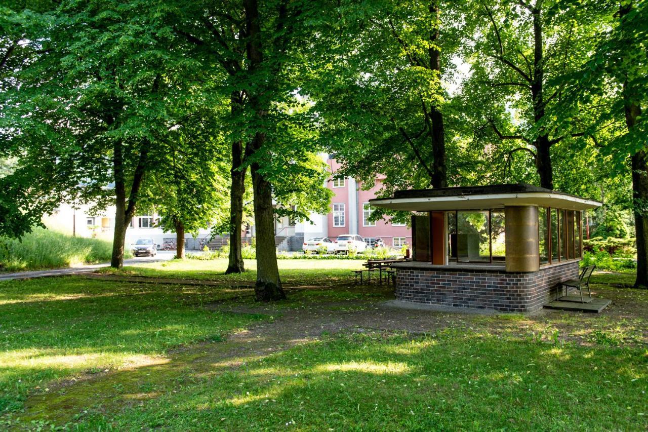 Haus Des Volkes - Das Bauhaushotel Probstzella エクステリア 写真