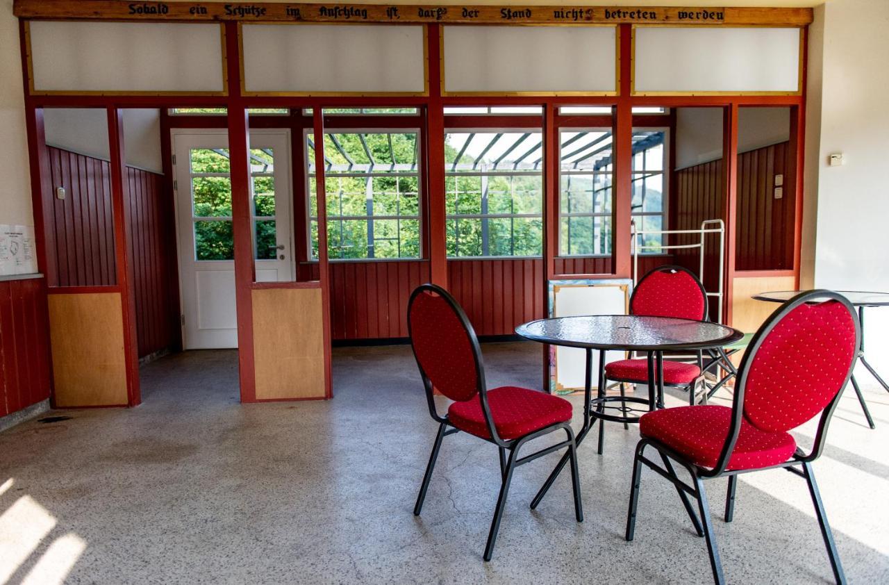 Haus Des Volkes - Das Bauhaushotel Probstzella エクステリア 写真